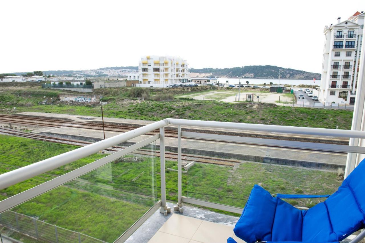 Alojamentos Campo & Mar - T1 Com Piscina São Martinho do Porto Exterior photo
